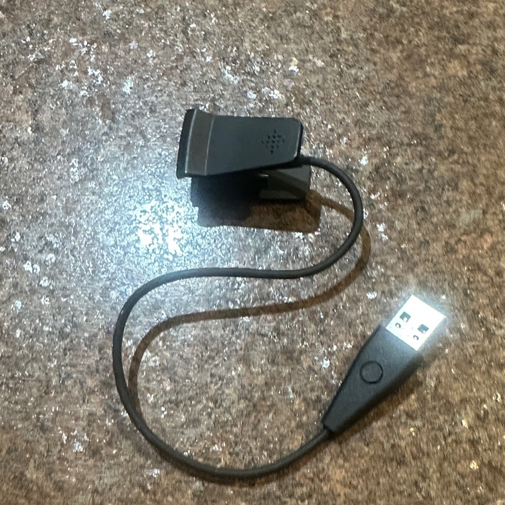5/$10.00 Fitbit Alta HR, a fitness tracker charger 2017